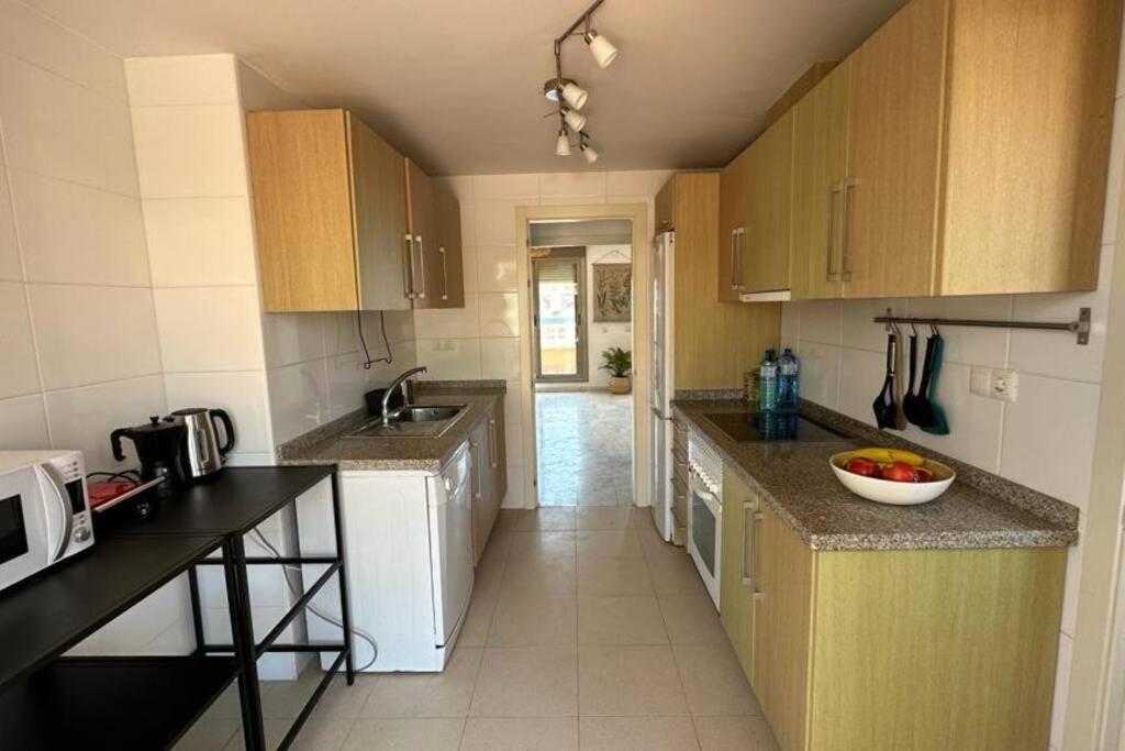 Appartamento Atico Puerto Marina 2 Hab Con Piscina, 500M De La Plata Torremolinos Esterno foto