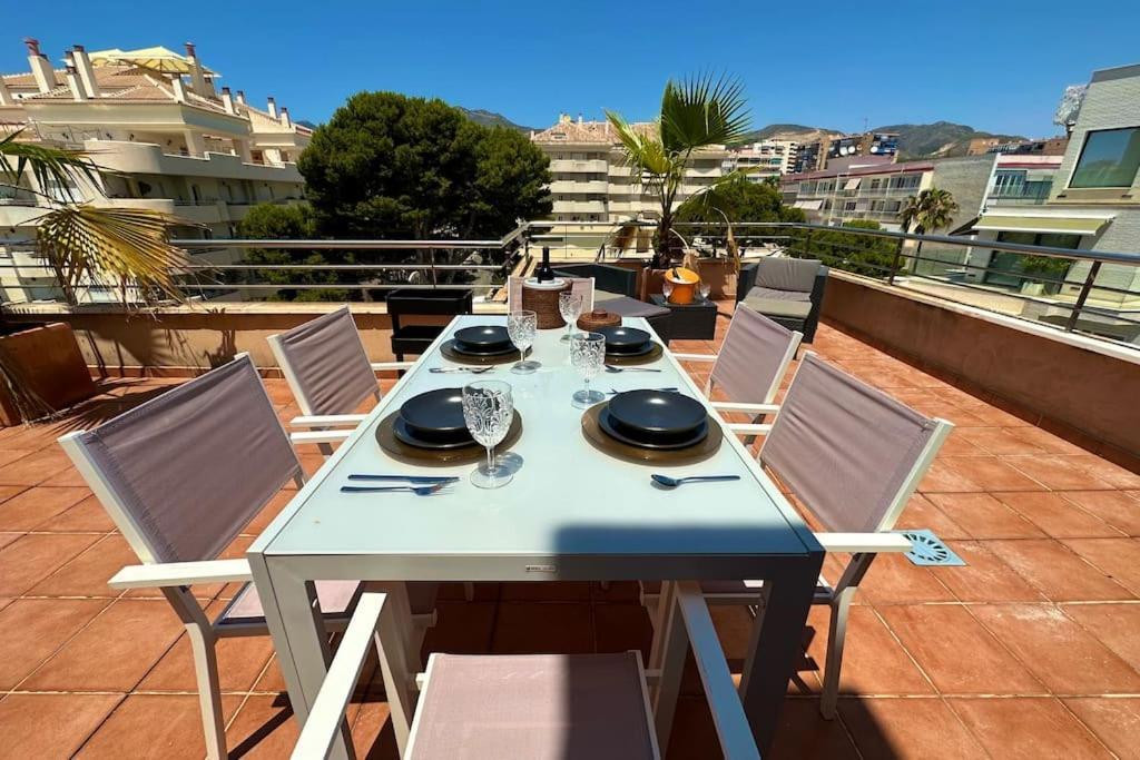 Appartamento Atico Puerto Marina 2 Hab Con Piscina, 500M De La Plata Torremolinos Esterno foto