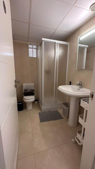 Appartamento Atico Puerto Marina 2 Hab Con Piscina, 500M De La Plata Torremolinos Esterno foto