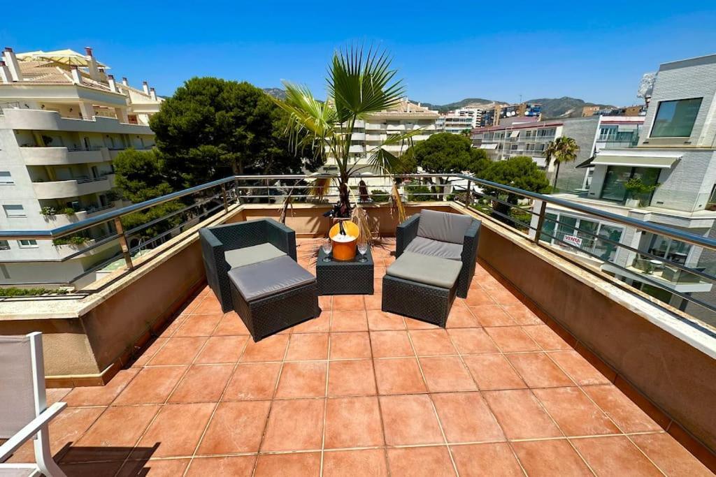 Appartamento Atico Puerto Marina 2 Hab Con Piscina, 500M De La Plata Torremolinos Esterno foto