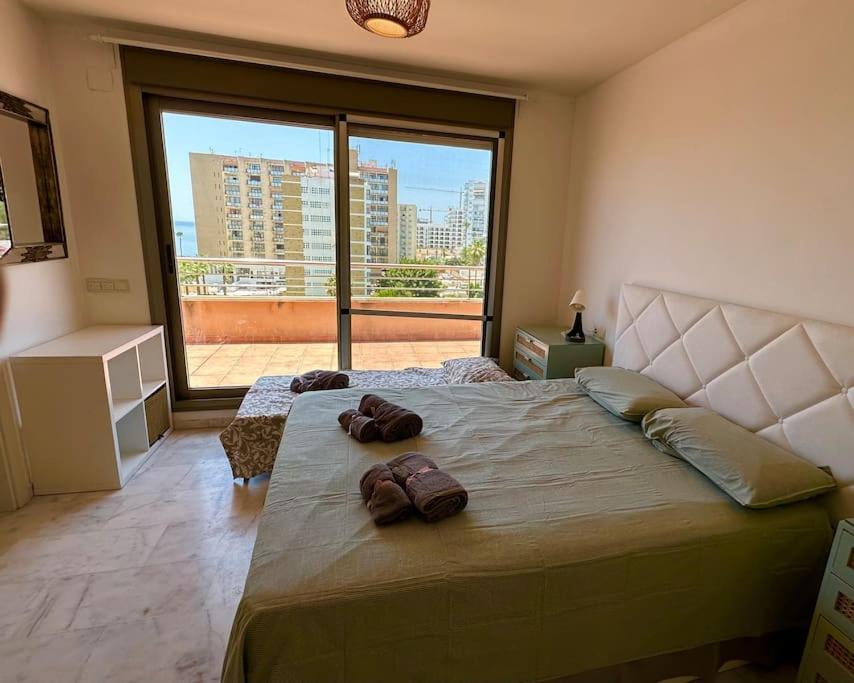 Appartamento Atico Puerto Marina 2 Hab Con Piscina, 500M De La Plata Torremolinos Esterno foto