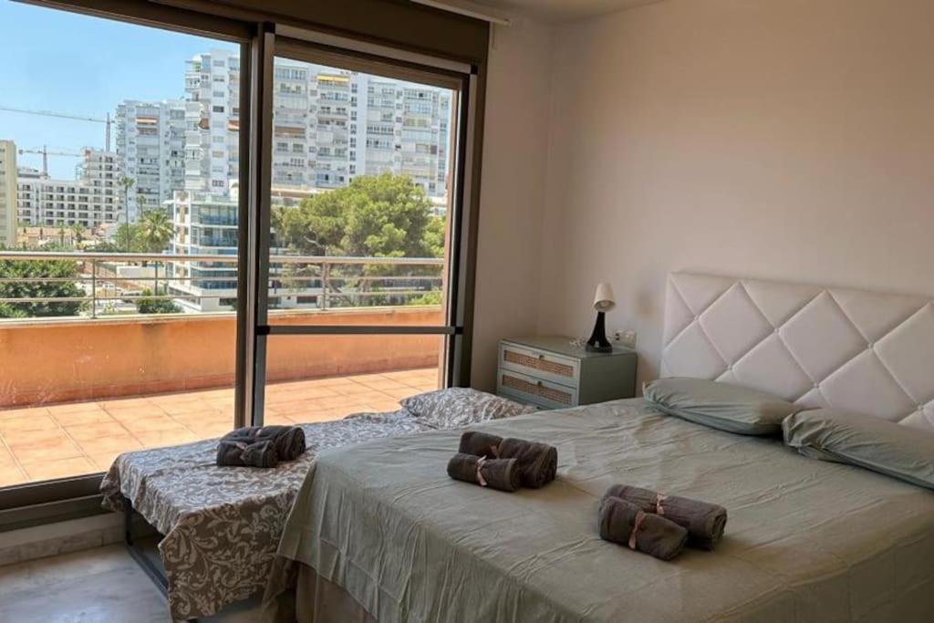 Appartamento Atico Puerto Marina 2 Hab Con Piscina, 500M De La Plata Torremolinos Esterno foto