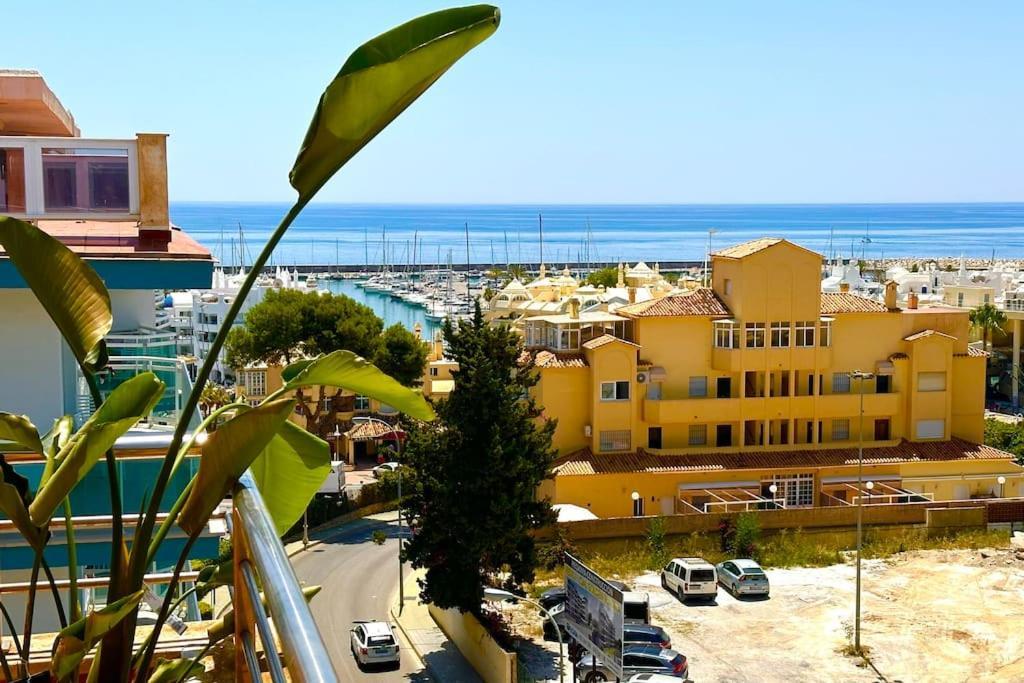 Appartamento Atico Puerto Marina 2 Hab Con Piscina, 500M De La Plata Torremolinos Esterno foto